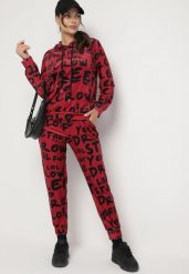 Czerwony Komplet Dresowy z Bluzą z Kapturem i Spodniami Jogger w Graficzny Print Vesila. Czerwone bluzy z kapturem damskie Born2be, z dresówki. Za 119.99 zł.