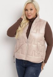 Jasnobeżowa Kamizelka Pikowana z Wysokim Kołnierzem i Kieszeniami Irinae. Brązowe kamizelki damskie Born2be, xl, z materiału. Za 149.99 zł.
