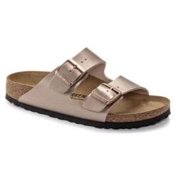 BIRKENSTOCK ARIZONA BF COPPER Klapki damskie. Brązowe klapki damskie Birkenstock, bez wzorów, z materiału, bez obcasa. Za 349.99 zł.