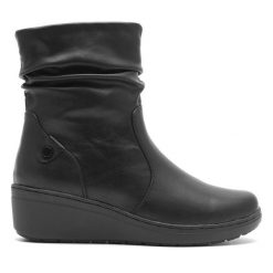 Botki Clara Barson. Czarne botki damskie Clara Barson, bez obcasa, na koturnie, bez zapięcia. Za 111.99 zł.