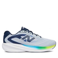 Buty do biegania New Balance. Niebieskie obuwie do biegania damskie New Balance. Za 399.99 zł.