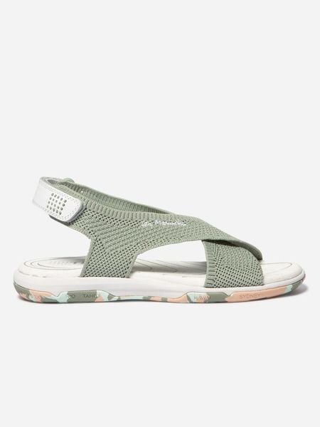 Sandały damskie TBS Jazzfit. Zielone sandały damskie Tbs, bez wzorów, z materiału, bez obcasa. Za 298.00 zł.