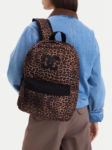 DC Shoes Plecak CWBEO-DCI-HT-003-10 Brązowy. Brązowe plecaki damskie DC Shoes, bez wzorów, z materiału, sportowe. Za 89.99 zł.
