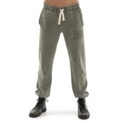 Spodnie dresowe z bawełna na co dzień na siłownię. Zielone spodnie dresowe męskie LEONE 1947 APPAREL, bez wzorów, z bawełny. W wyprzedaży za 124.24 zł.