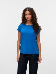 Vero Moda Koszulka w kolorze niebieskim rozmiar: XS. Niebieskie bluzki damskie Vero Moda, xs, bez wzorów, z lyocellu, bez kołnierzyka, bez ramiączek. Za 50.95 zł.
