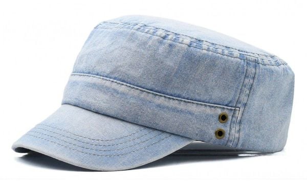 Jeansowa Czapka z Daszkiem (Patrolówka) - Pako Jeans - Błękitna. Niebieskie czapki męskie Pako Jeans, na lato, bez wzorów, z bawełny. Za 55.00 zł.