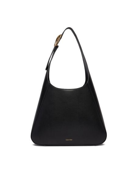 Calvin Klein Torebka Hardware Adj Strap Medium Bag LV04F3402G Czarny. Czarne torebki klasyczne damskie CALVIN KLEIN, bez wzorów, ze skóry, bez dodatków. Za 649.99 zł.