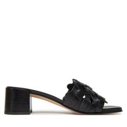 Klapki Unisa. Czarne klapki damskie Unisa, bez wzorów, bez obcasa. Za 369.99 zł.