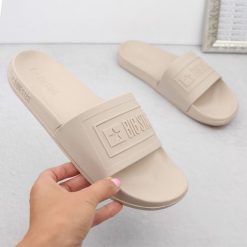 Klapki damskie sportowe beżowe Big Star OO274035. Brązowe klapki damskie Big Star, bez wzorów, z materiału, bez obcasa. Za 65.99 zł.