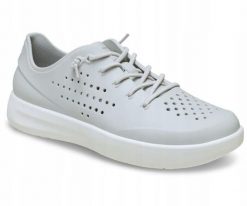 Buty Sportowe Sneakersy Dla Dorosłych Crocs InMotion Pacer. Szare buty sportowe na co dzień damskie Crocs, z materiału, bez zapięcia. Za 349.99 zł.
