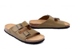 DR. BRINKMANN 600133-07 olive, klapki męskie. Zielone klapki i japonki męskie Dr. Brinkmann, ze skóry. Za 242.17 zł.