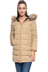 DAMSKA KURTKA ZIMOWA WRANGLER LONG PUFFER CLAY BEIGE W4126VJWM 112128761. Brązowe kurtki damskie Wrangler, na zimę, xs, bez wzorów, z futra, bez kaptura. W wyprzedaży za 129.99 zł.