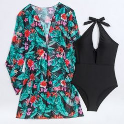 Strój kąpielowy jednoczęściowy z wygodnym krojem na plażę i basen Aili. Stroje jednoczęściowe damskie Intica, m, bez wzorów. Za 169.00 zł.