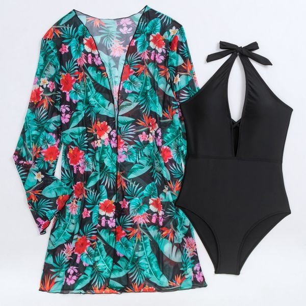 Strój kąpielowy jednoczęściowy z wygodnym krojem na plażę i basen Aili. Stroje jednoczęściowe damskie Intica, m, bez wzorów. Za 169.00 zł.