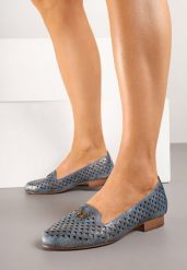 Niebieskie Czółenka Ażurowe z Ozdobnym Motylkiem i Skórzaną Wkładką Davialira. Niebieskie czółenka damskie Born2be, w ażurowe wzory, bez obcasa. Za 149.99 zł.