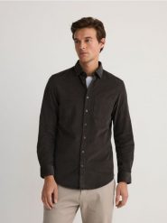 Bawełniana koszula slim fit - ciemnoszary. Szare koszule męskie Reserved, l, bez wzorów, z bawełny, bez kołnierzyka, bez ramiączek. W wyprzedaży za 49.99 zł.