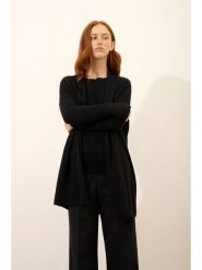 Just Cashmere Kaszmirowy kardigan "Maddie" w kolorze czarnym rozmiar: S. Czarne kardigany damskie Just Cashmere, s, bez wzorów, z kaszmiru. Za 501.57 zł.