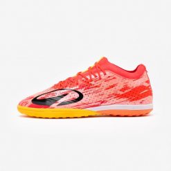 Buty piłkarskie Kipsta CLR TF Low. Czerwone szorty męskie KIPSTA, bez wzorów, z kauczuku, sportowe. Za 269.99 zł.