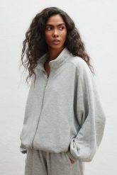 Bluza zapinana na zamek w kolorze LIGHT GREY MELANGE -MELLOW. Szare bluzy bez kaptura damskie Marsala, m, z bawełny. Za 349.90 zł.