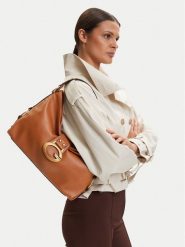 Guess Torebka Camden HWBB93 08180 Brązowy. Brązowe torebki klasyczne damskie Guess, z aplikacjami, ze skóry, bez dodatków. Za 679.99 zł.