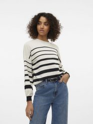 Vero Moda Sweter w kolorze czarno-białym rozmiar: M. Czarne golfy damskie Vero Moda, m, bez wzorów, bez ramiączek. Za 83.81 zł.