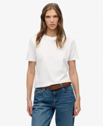 Superdry Koszulka Essential Logo z haftem z bawełny organicznej. Białe topy sportowe damskie Superdry., bez wzorów, z bawełny, bez ramiączek. Za 128.60 zł.