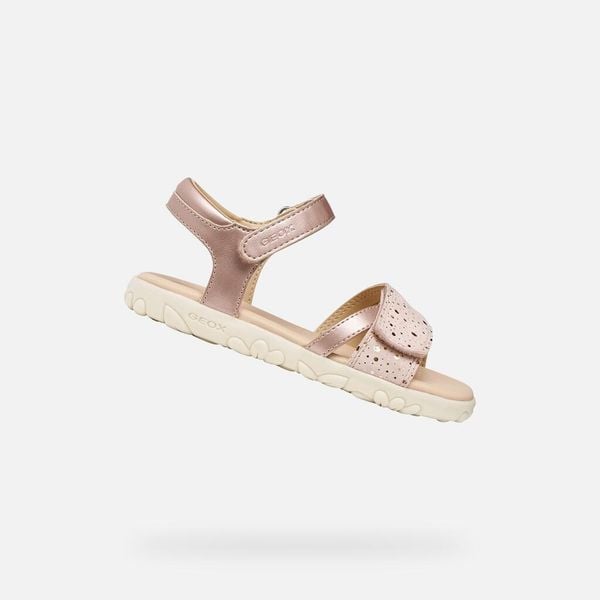 Sandały GEOX J SANDAL HAITI Rose. Czerwone obuwie trekkingowe damskie Geox, bez wzorów, z syntetyku, bez obcasa. Za 224.99 zł.