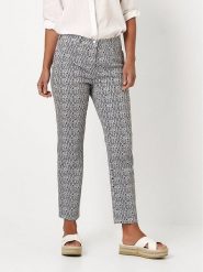 Relaxed by TONI Spodnie w kolorze biało-granatowym rozmiar: W21. Niebieskie spodnie materiałowe damskie Relaxed by TONI, bez wzorów, z materiału. Za 152.99 zł.