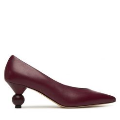 Czółenka Weekend Max Mara. Czerwone czółenka damskie Weekend Max Mara, bez wzorów, bez obcasa. Za 1,759.00 zł.