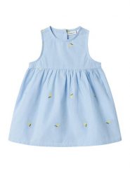 NAME IT Sukienka codzienna Derilla 13240054 Błękitny Regular Fit. Niebieskie sukienki dziewczęce Name it, bez wzorów, z bawełny, bez ramiączek. Za 89.99 zł.