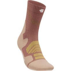 Skarpetki uciskowe do połowy łydki dla kobiet Bauerfeind Sports. Brązowe skarpetki damskie BAUERFEIND, bez wzorów. Za 172.00 zł.