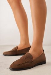 Jasnobrązowe Mokasyny Vices ze Skórzaną Wkładką i Ozdobnymi Przeszyciami Adestiia. Brązowe mokasyny damskie Born2be, z jeansu. Za 89.99 zł.