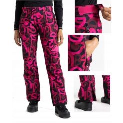 Spodnie narciarskie dla kobiet Dare2B DWW556R. Czerwone spodnie dresowe damskie Dare 2b, bez wzorów, z poliesteru, sportowe. Za 469.70 zł.