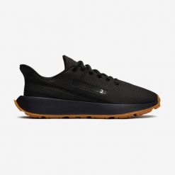 Buty sportowe męskie Decathlon KLNJ Be Geared Up. Czarne buty sportowe na co dzień męskie Decathlon, z kauczuku, bez zapięcia, trekkingowe. Za 139.99 zł.