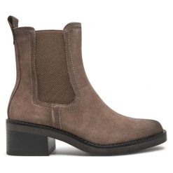 Sztyblety Tamaris. Brązowe botki damskie Tamaris, bez obcasa, na słupku, bez zapięcia. Za 359.99 zł.