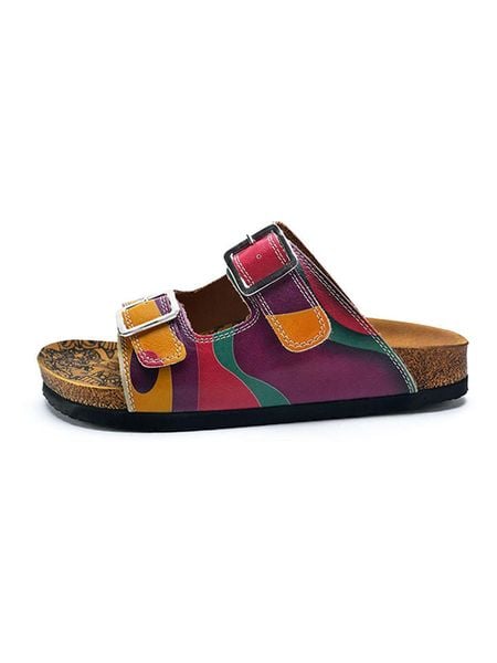 Calceo Klapki ze wzorem rozmiar: 38. Klapki damskie Calceo, bez wzorów, bez obcasa. Za 130.99 zł.