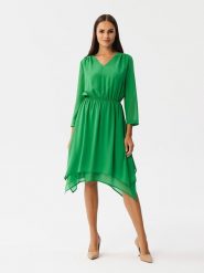 Stylove Sukienka w kolorze zielonym rozmiar: XXL. Zielone sukienki damskie Stylove, na co dzień, xxl, bez wzorów, z asymetrycznym kołnierzem, bez ramiączek, midi, asymetryczne. Za 131.43 zł.