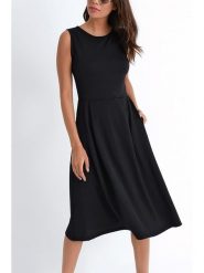 Milan Kiss Sukienka w kolorze czarnym rozmiar: XL. Czarne sukienki damskie Milan Kiss, na co dzień, xl, bez wzorów, bez kołnierzyka, bez ramiączek, midi, proste. Za 152.98 zł.