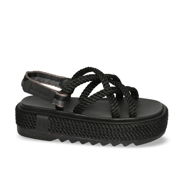 Sandały damskie na wysokiej platformie Bordum. Czarne obuwie trekkingowe damskie Aulp, na lato. Za 259.99 zł.