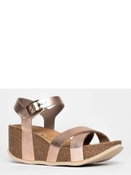 BACKSUN Sandały w kolorze różowozłotym na koturnie rozmiar: 42. Różowe sandały damskie Backsun, bez wzorów, bez obcasa, na koturnie. Za 152.99 zł.