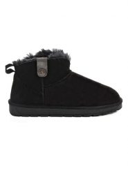 ISLAND BOOT Botki "Ifza" w kolorze czarnym rozmiar: 37. Czarne botki damskie Island Boot, z materiału, z okrągłym noskiem, bez obcasa, bez zapięcia. Za 131.74 zł.