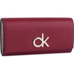 Duży Portfel Damski CALVIN KLEIN - Re-Lock Lrg Trifold K60K605682 Xcl. Czerwone portfele damskie CALVIN KLEIN, bez wzorów, ze skóry ekologicznej. Za 339.00 zł.