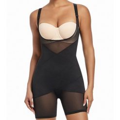 Body modelujące push-up z elastycznego materiału Agatha. Czarne body damskie Intica, bez wzorów, z materiału. W wyprzedaży za 119.00 zł.