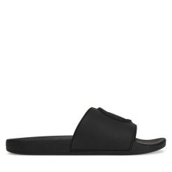 Klapki Just Cavalli. Czarne klapki damskie Just Cavalli, bez wzorów, bez obcasa. Za 239.99 zł.
