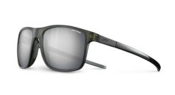Okulary przeciwsłoneczne JULBO The Streets - Spectron 3 - Army Green. Zielone okulary przeciwsłoneczne damskie JULBO, z materiału. Za 429.00 zł.