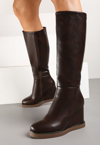 Brązowe Klasyczne Kozaki na Koturnie Narini. Brązowe kozaki damskie Born2be, z dzianiny, bez obcasa, na koturnie. Za 139.99 zł.