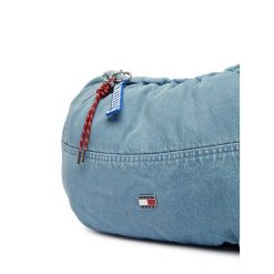 Torebka Tommy Hilfiger. Niebieskie torebki klasyczne damskie Tommy Hilfiger, bez wzorów, z denimu, bez dodatków. Za 489.99 zł.