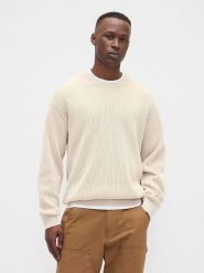 GAP Sweter w kolorze kremowym rozmiar: L. Brązowe swetry męskie GAP, l, bez wzorów, z bawełny, bez kołnierzyka. Za 180.49 zł.