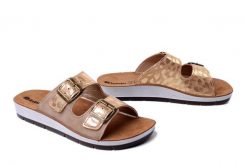 INBLU CP-63 026 piaskowy, klapki damskie. Brązowe klapki damskie Inblu, bez wzorów, bez obcasa. Za 80.99 zł.