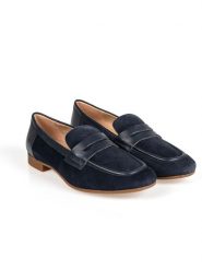 Geox Mokasyny "Marlyna C" | D028PC 02185 | Marlyna C | Kobieta | Granatowy. Niebieskie mokasyny damskie Geox, ze skóry. W wyprzedaży za 319.00 zł.